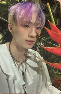 Jiung's Barnes & Nobles (Flower) Photocard