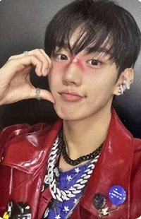 Intak's Superb Ver. 2 Photocard