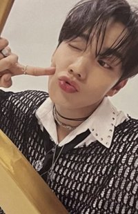 Intak's Zero In Ver. 2 Photocard