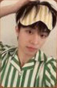 Rakwon's Nemo Light Selfie Photocard