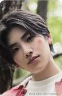 Yuma's Solo Jacket B Photocard