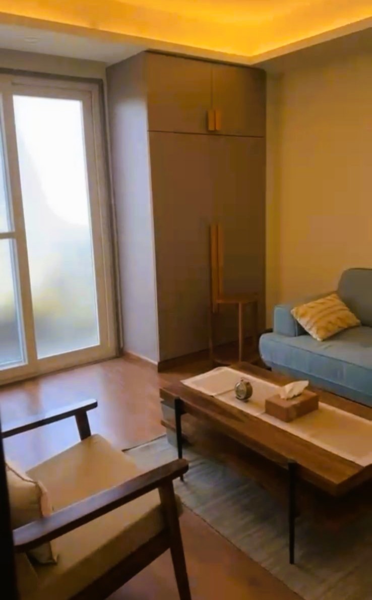 Office 1