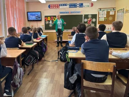 Нововолковским школьникам рассказали о Крещении