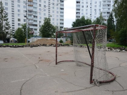 Ремонт хоккейной коробки