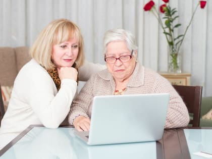 Подмосковные пенсионеры с 25 августа  начнут получать ежемесячные доплаты