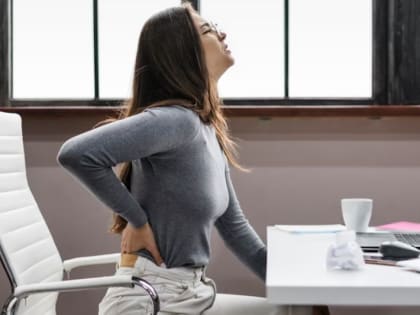 Врач рассказала, как отличить проблемы с почками от болей в пояснице