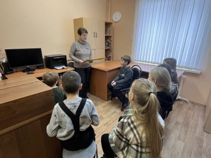 «Я и моя семья» – литературный час в Старорузской библиотеке