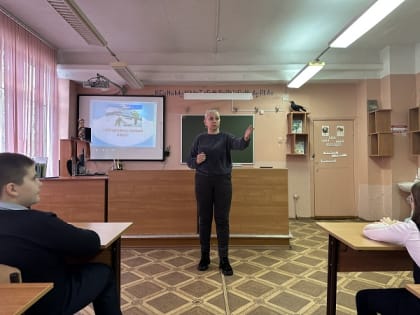 Для нововолковских школьников провели беседу «Опасный лёд»