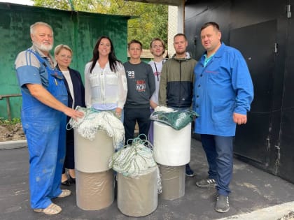 Материал для маскировочных сетей передала Екатерина Лобышева в коломенский ГСГУ