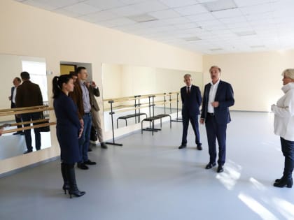 Владимир Ружицкий осмотрел помещения после ремонта хореографической школы Люберец