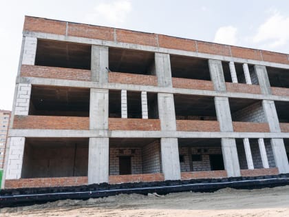 Как продвигается строительство школы в Новом городке