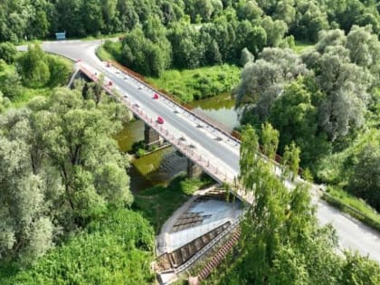 В Серпухове начали планово-предупредительные работы на мосту через реку Нара