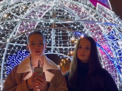 Молодежный центр поздравил Ружан с Новым годом