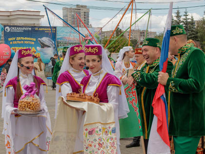 Тематические лекции, экскурсии и научное шоу  –  афиша Москвы на 28 и 29 мая