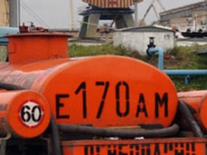 Казахстан продлил запрет на вывоз нефтепродуктов автотранспортом