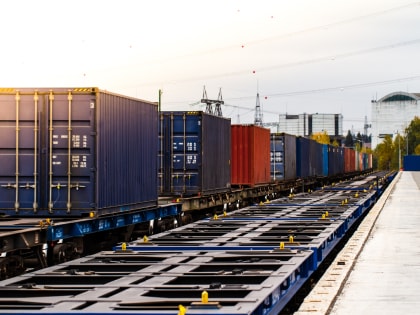 Объём контейнерных перевозок между Европой и Китаем вырос на 18%