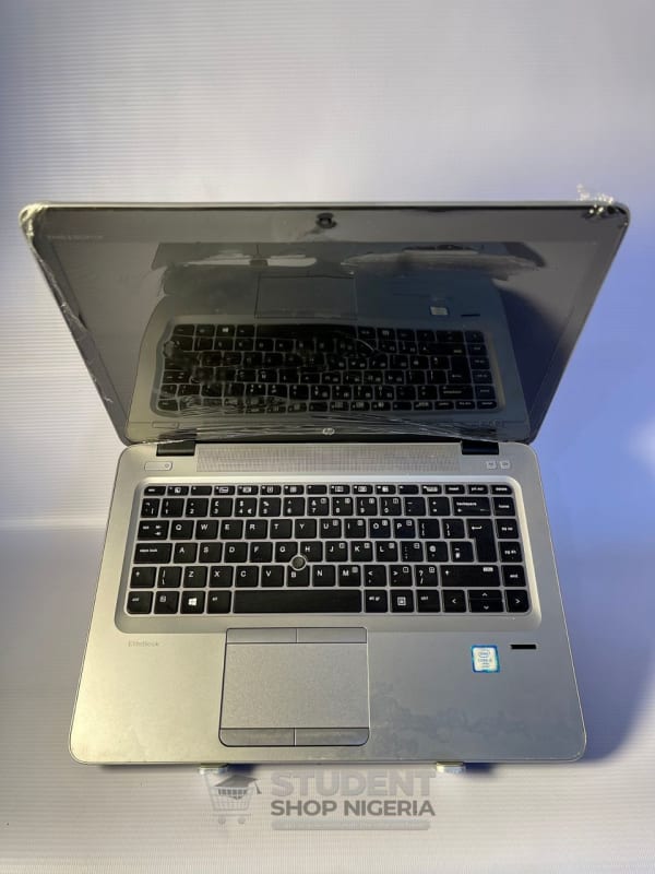 *Hp Elitebook 840 G3*  Intel Core i5- 6300U/ CPU @ 2.50GHz 8GB RAM (upgradeable to 16GB) 256GB SSD