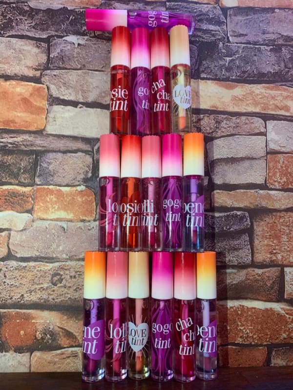 Magic lip gloss