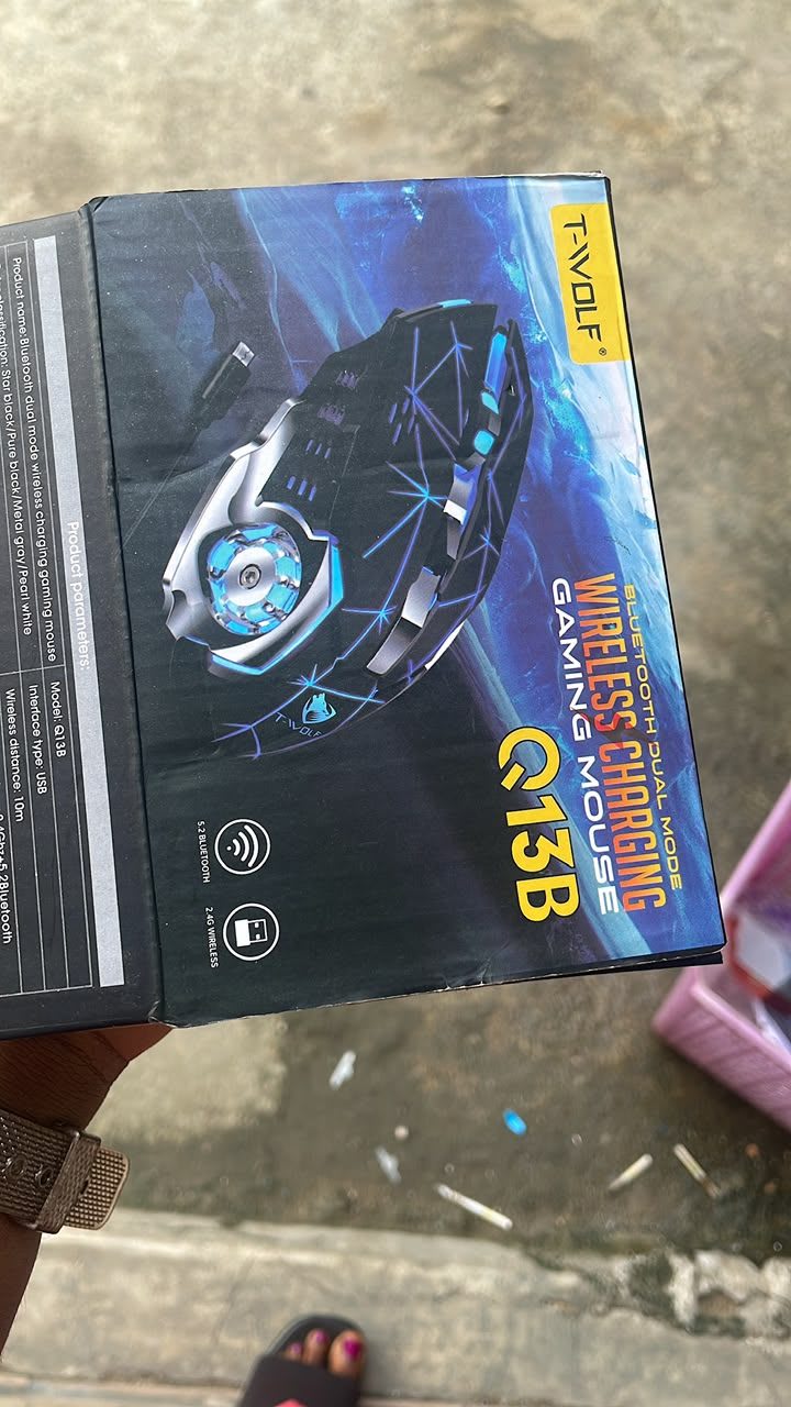 Wireless gaming mouse — photo 2