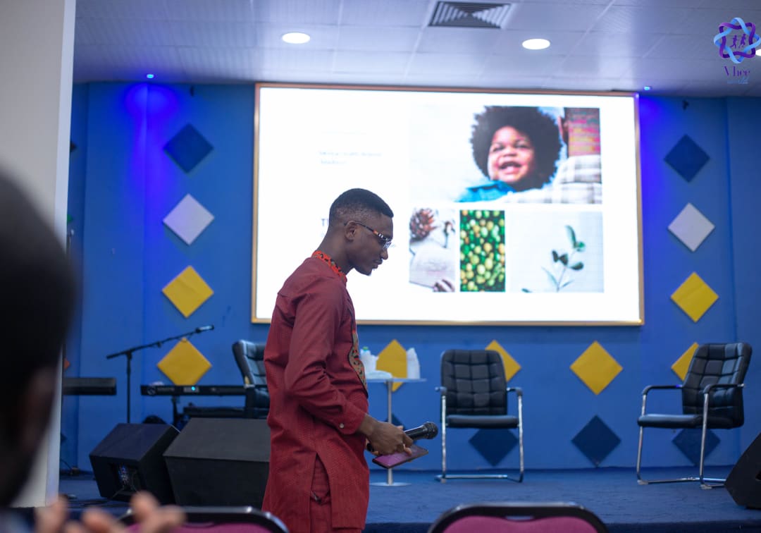 Gallery Image funderaising/vhee_world-28_gdxxjn