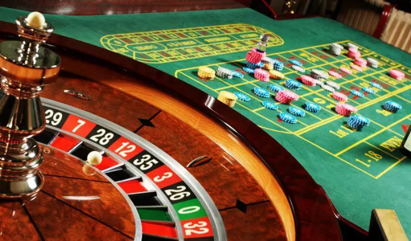 Hướng dẫn cách chơi Roulette đầy đủ và chi tiết nhất