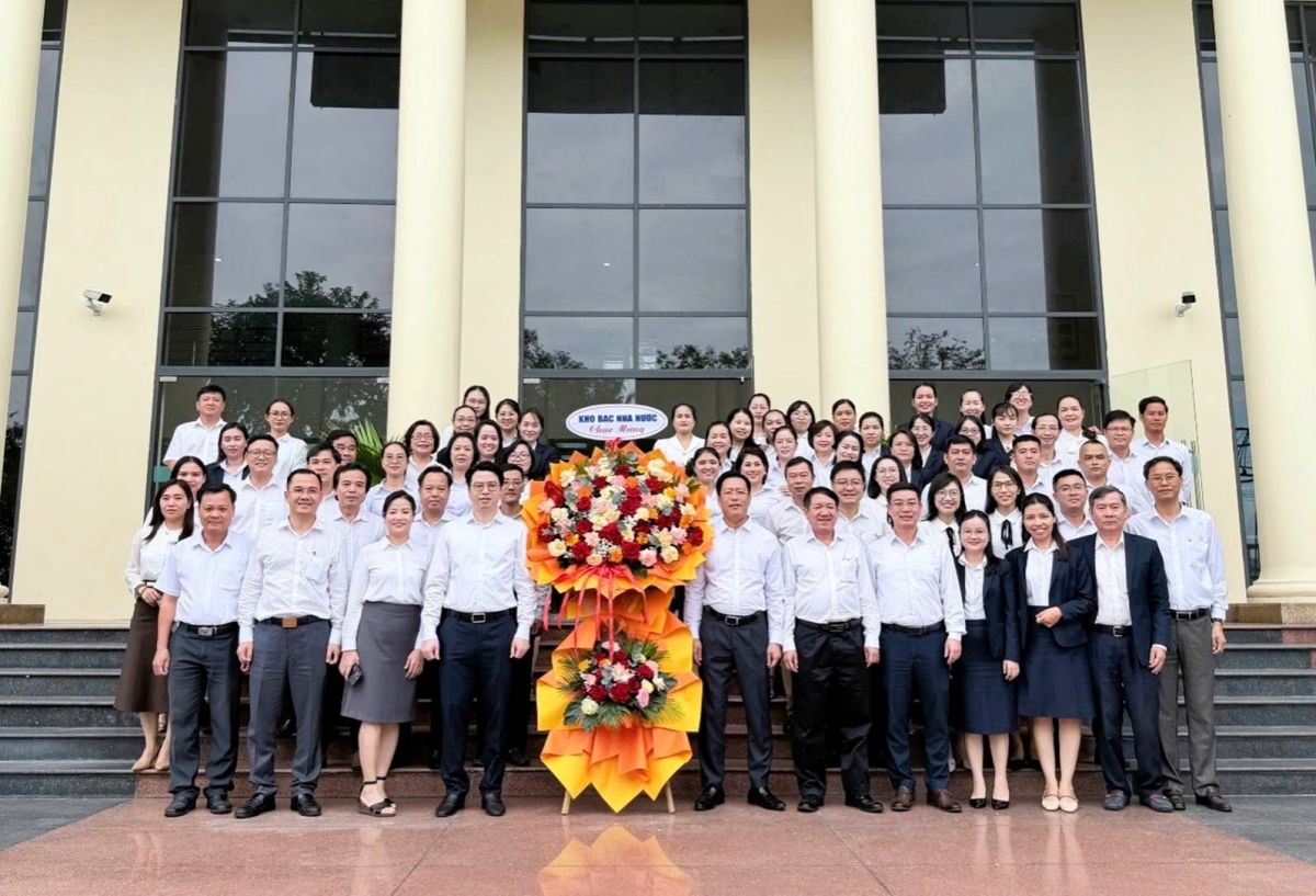 KBNN Khu vực XIII: Tăng cường kỷ luật, đẩy mạnh cải cách, vững bước hoàn thành chỉ tiêu đề ra KBNN Khu vực XIII: Tăng cường kỷ luật, đẩy mạnh cải cách, vững bước hoàn thành chỉ tiêu đề ra