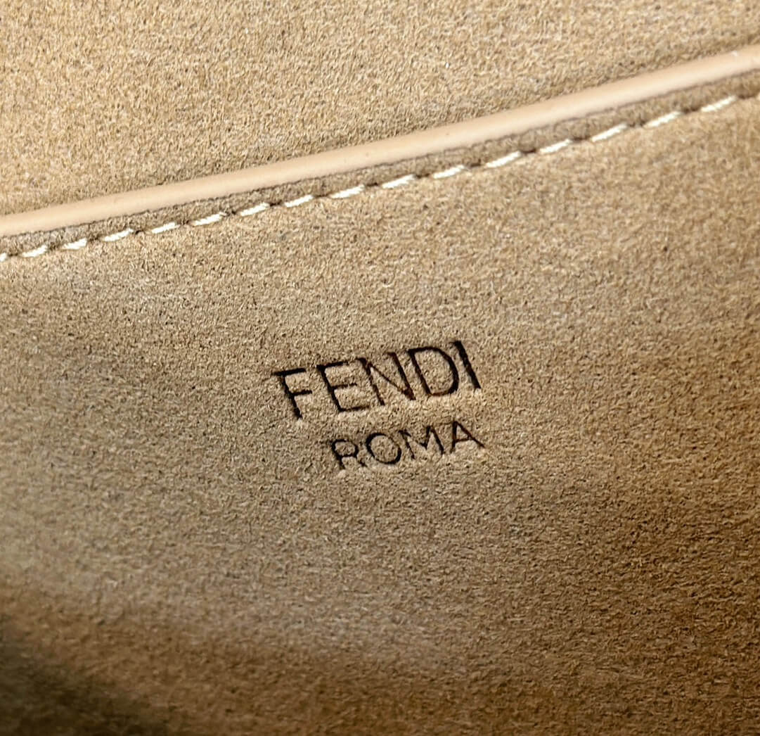 Fendi Cmon Bag - Image 8