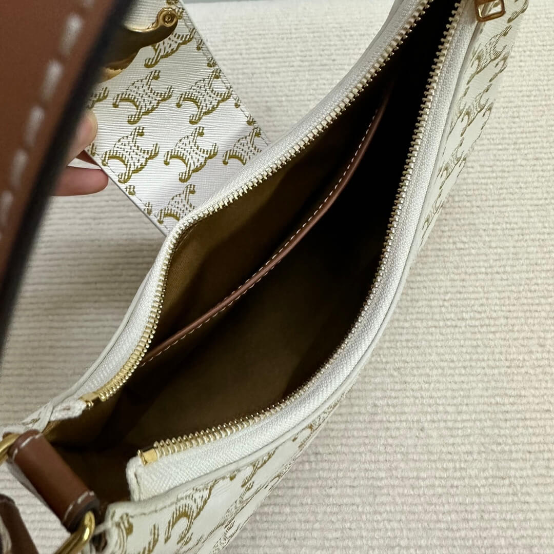 Celine TRIOMPHE CANVAS Logo Bag - Image 2