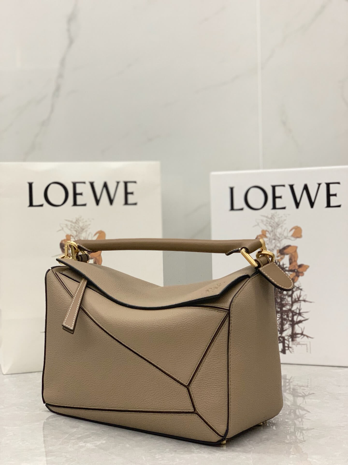 Loewe Medium Puzzle Bag - Image 6