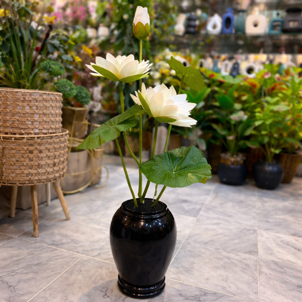 Black Shiny Ceramic Vase