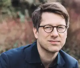 "Lyrik zwischen den Meeren"