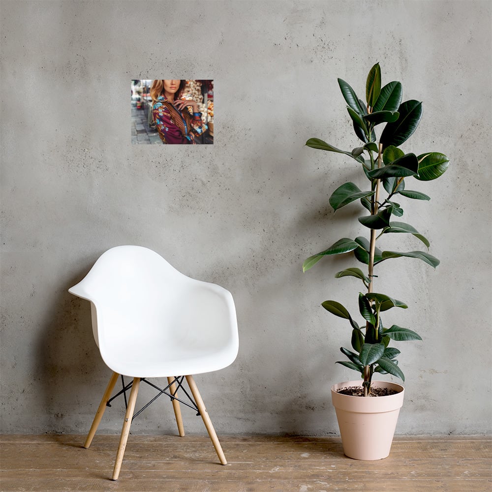 Market Muse, lifestyle 1 mockup