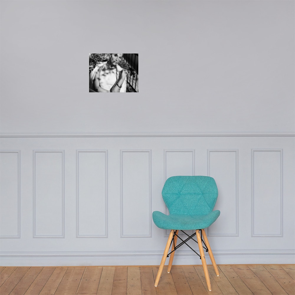 Metropolitan Noir, lifestyle 3 mockup