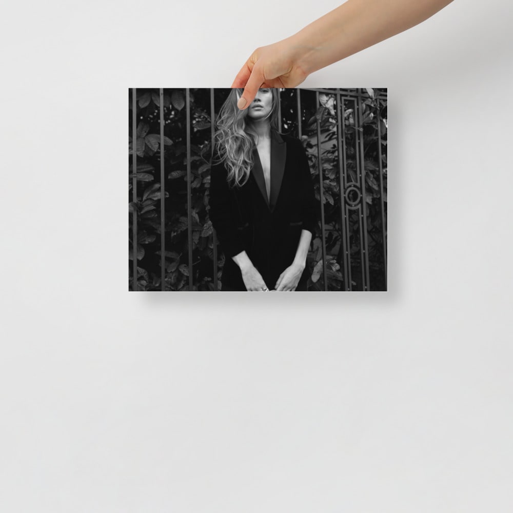 Noir Elegance, front mockup 10