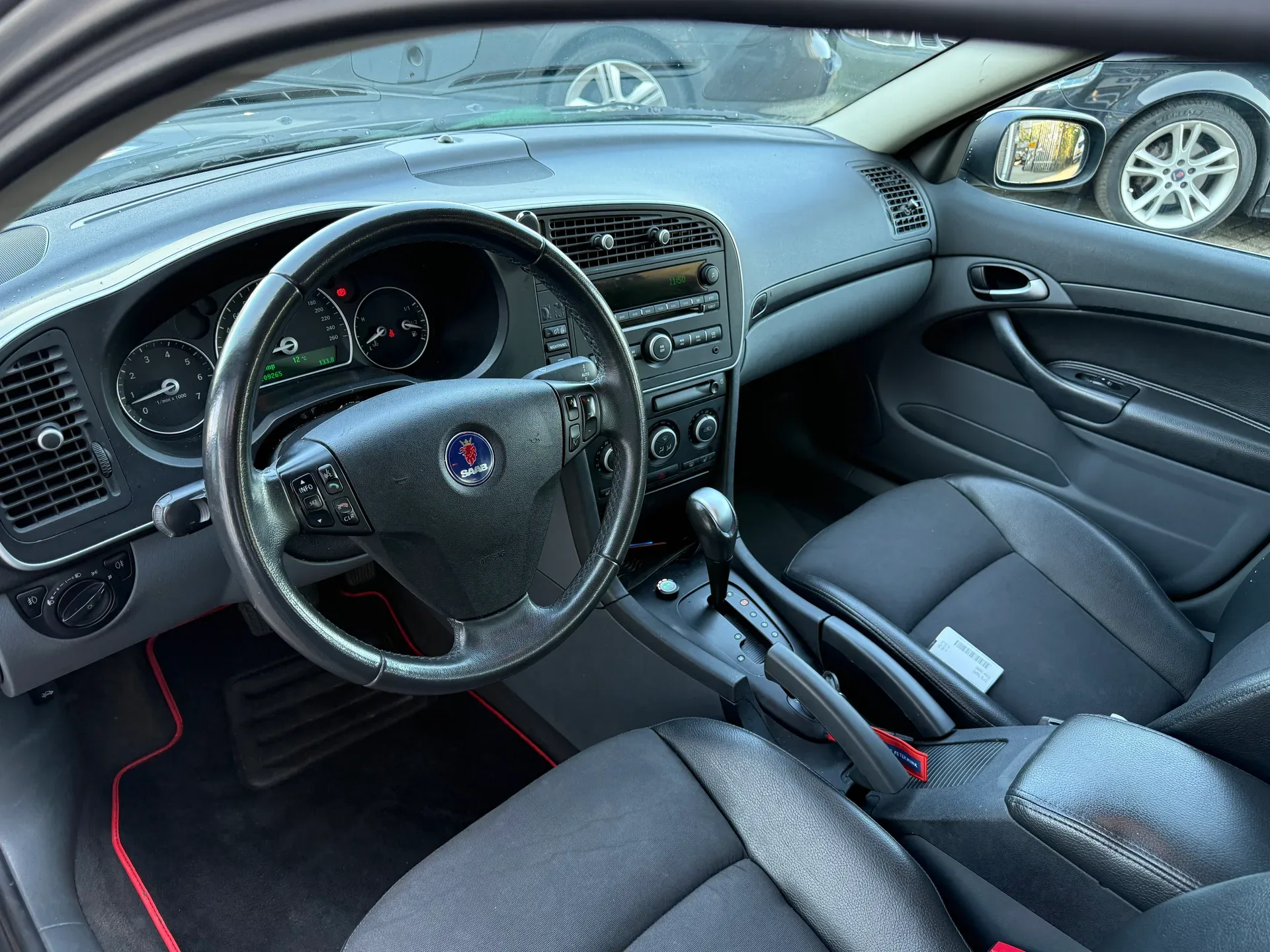 SAAB 9-3 - Thumbnail 9