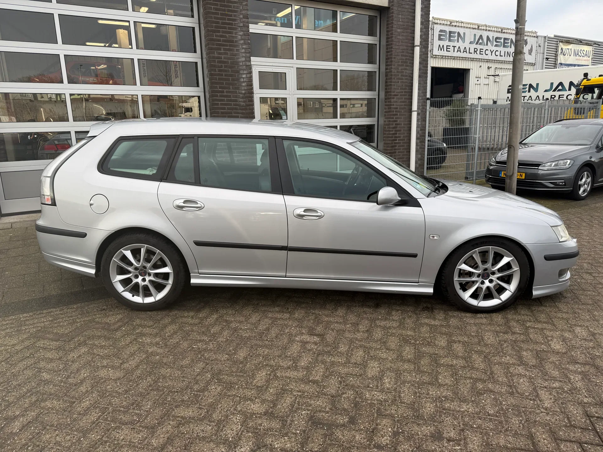 SAAB 9-3 - Thumbnail 9