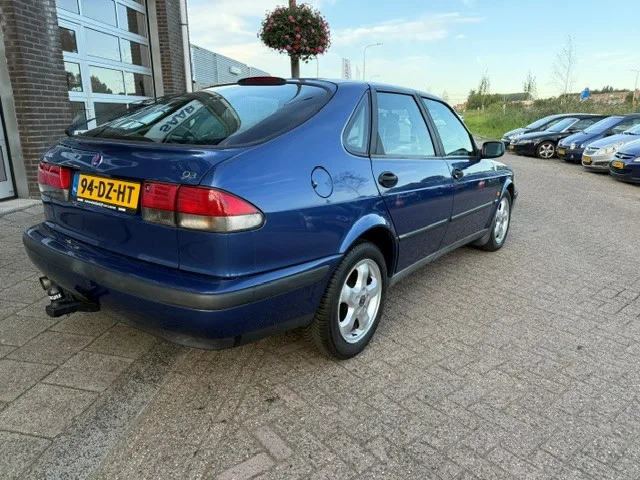SAAB 9-3 - Thumbnail 6