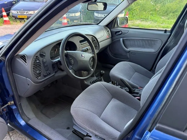 SAAB 9-3 - Thumbnail 8
