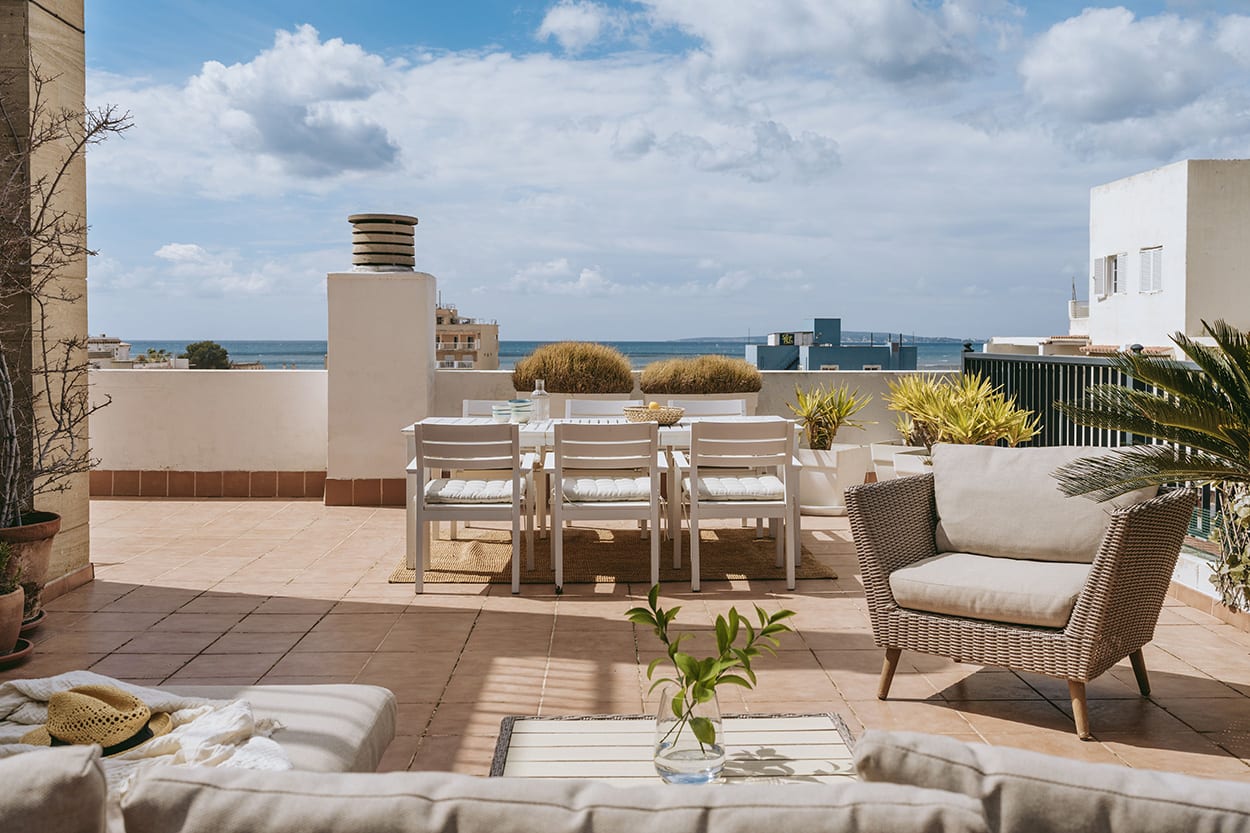 View of Fantastic penthouse with amazing views