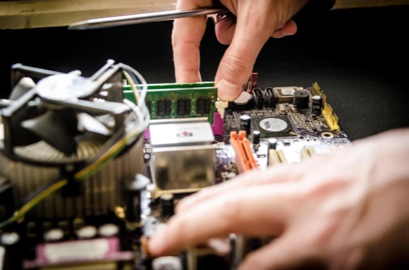 10 Common computer hardware issues you can identify straight away ...