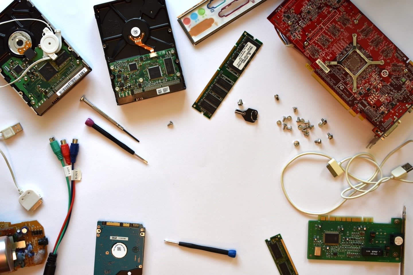 10 Common computer hardware issues you can identify straight away ...