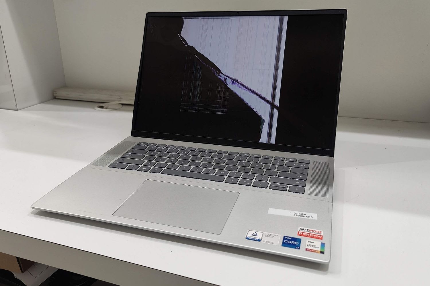 PC Laptop Computer Screen Repair - Image 2