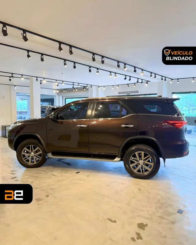 TOYOTA HILUX SW4 2.8 SRX DIAMOND 4X4 7 LUGARES 16V TURBO INTERCOOLER DIESEL 4P AUTOMÁTICO 2019/2020 SUV blindado Diesel à venda no Rio de Janeiro | Bela Barra Blindados - foto 3