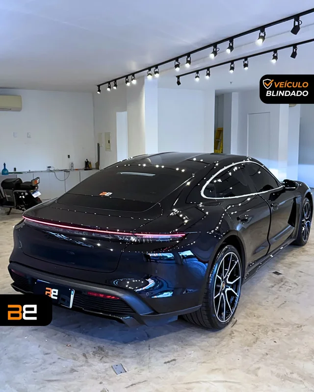 PORSCHE TAYCAN TURBO S ELÉTRICO 2023/2024 Sedã blindado Elétrico à venda no Rio de Janeiro | Bela Barra Blindados - foto 6