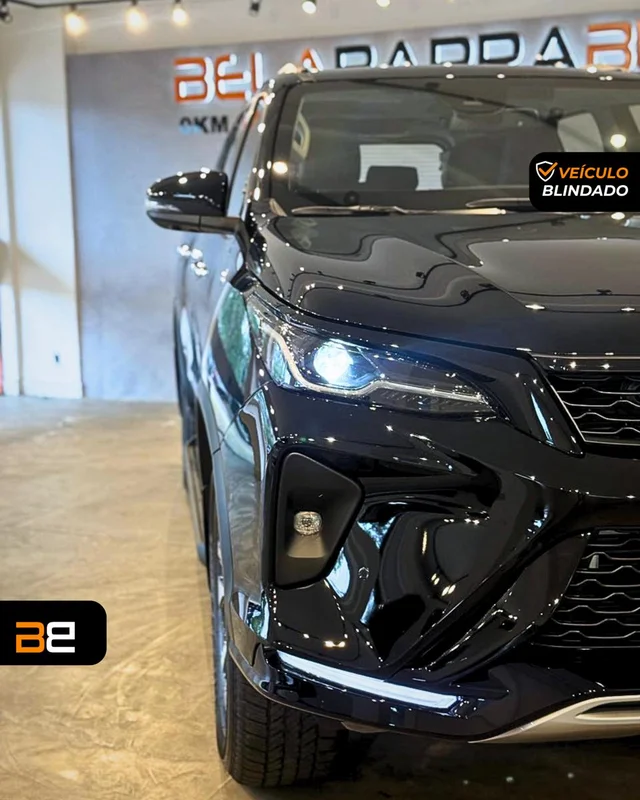 TOYOTA HILUX SW4 2.8 D-4D TURBO DIESEL SRX PLATINUM 7L 4X4 AUTOMÁTICO 2025/2025 SUV blindado Diesel à venda no Rio de Janeiro | Bela Barra Blindados - foto 6