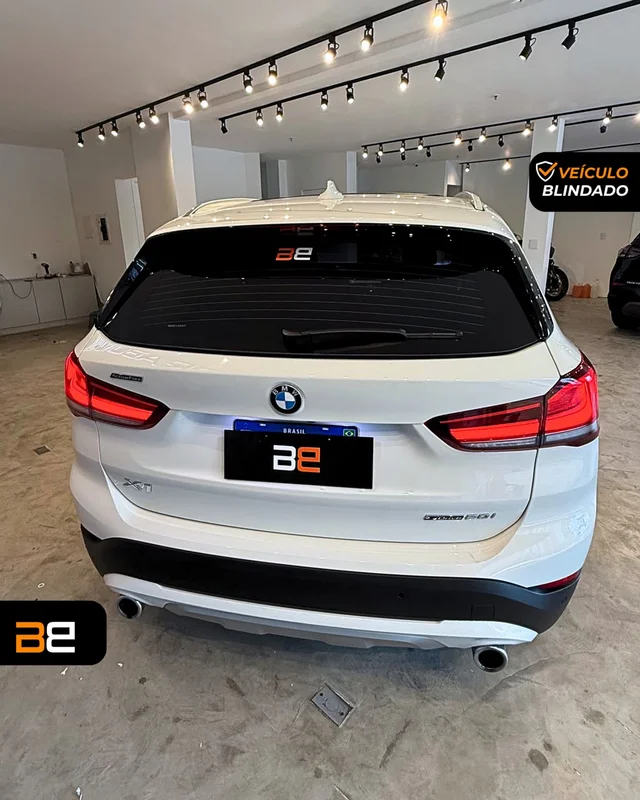 BMW X1 2.0 16V TURBO ACTIVEFLEX S DRIVE 20I X-LINE 4P AUTOMÁTICO 2022/2022 SUV blindado Flex à venda no Rio de Janeiro | Bela Barra Blindados - foto 5