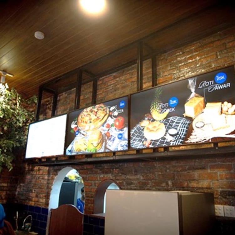 Case Study - Roti Culi Cafe & Netropolis Gaming Centre