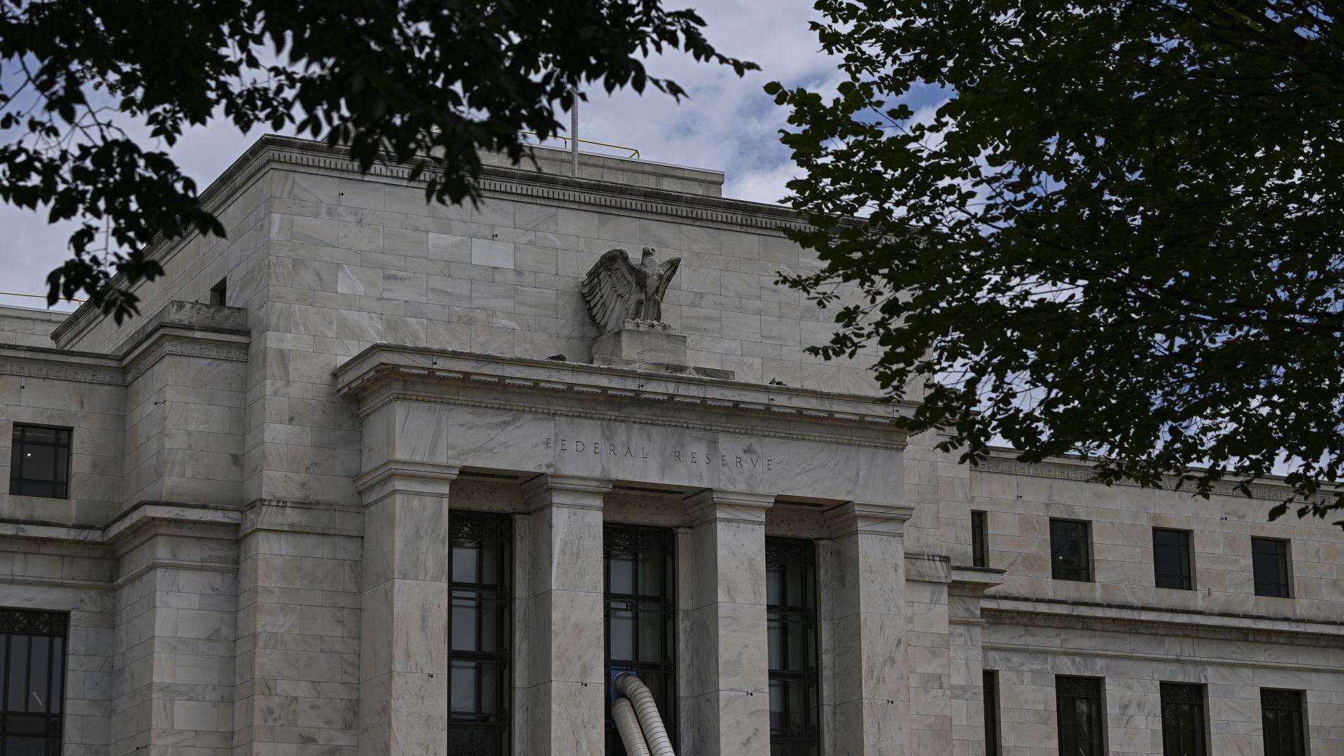Warsh's Fed Nomination Sets Up Historic Test of Central Bank Independence