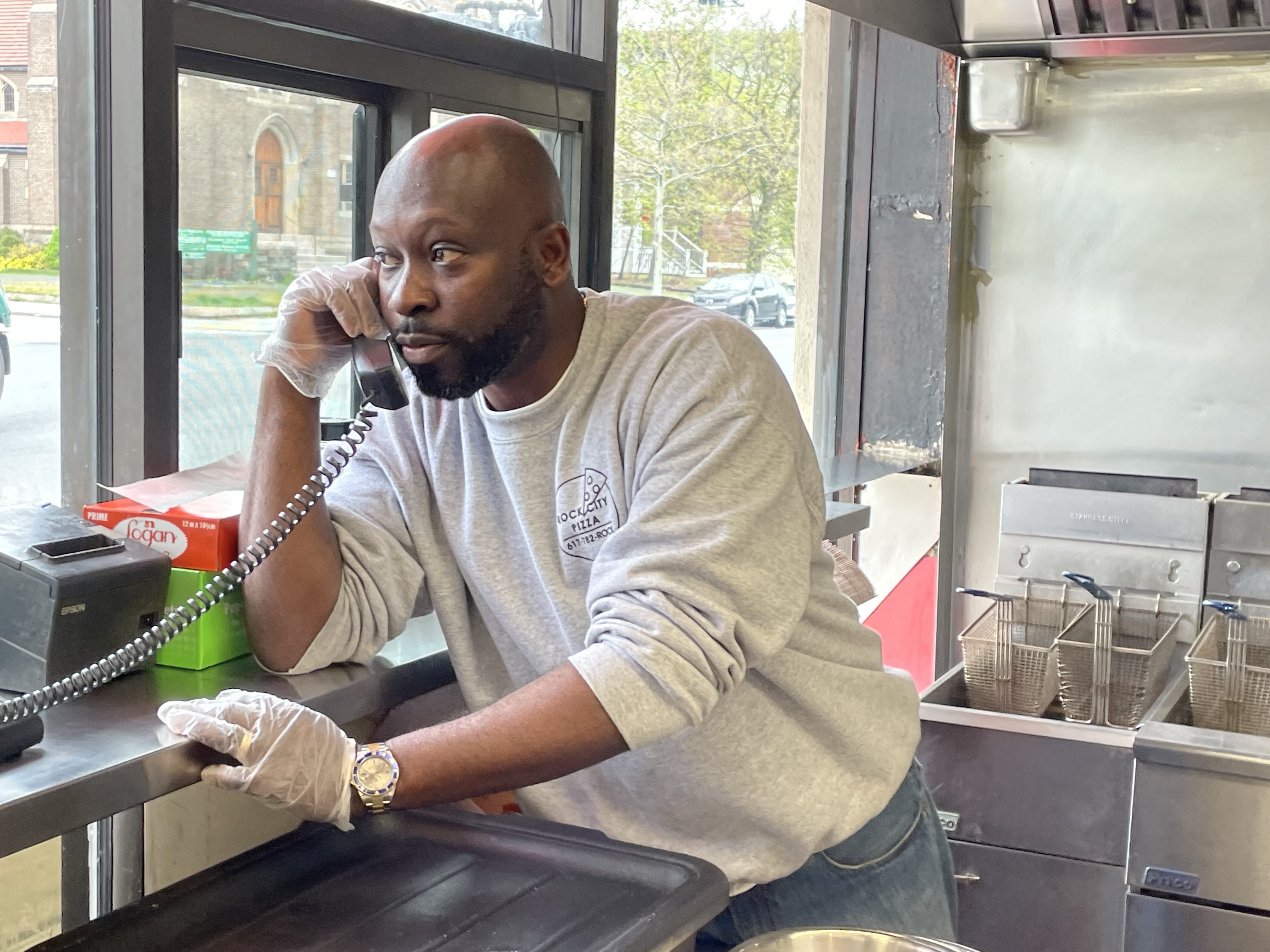 As Inflation Squeezes Restaurateurs, Industry Warns of Broader Economic Pain