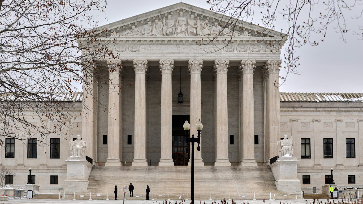 Supreme Court Voting Decision Sparks Fierce Debate Across Political Spectrum